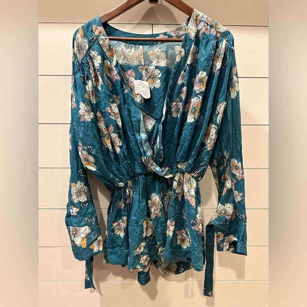 Free People Tuscan Dreams Teal Floral Tunic- BNWT- size XS